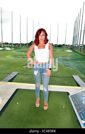 MIAMI GARDENS, FL - JUNI 30: Sharna May Burgess im Topgolf während DJ Irie Weekend 2018 am 30. Juni 2018 in Miami, Florida...Leute: Sharna May Burgess (Credit Image: © SMG via ZUMA Wire) Stockfoto