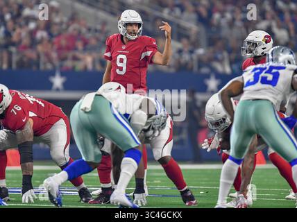 26. August 2018: Der Quarterback der Arizona Cardinals Sam Bradford #9 startet während eines Fußballspiels der Arizona Cardinals und der Dallas Cowboys im AT&T Stadium in Arlington, TX Arizona besiegte Dallas 27-3 Albert Pena/CSM (Credit Image: &Copy; Albert Pena/CSM via ZUMA Wire) Stockfoto