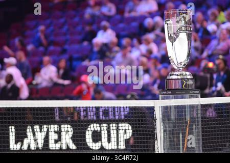 21. September 2018: Chicago, Illinois, Vereinigte Staaten – die Trophäe des Laver Cup 2018 in Chicago. (Kreditbild: © Christopher Levy/ZUMA Wire) Stockfoto