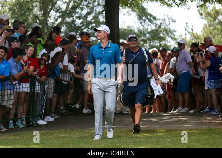 22. September 2018 – Atlanta, Georgia, USA – Justin Rose nähert sich dem ersten Abschlag während der dritten Runde der TOUR Championship 2018. (Bild: © Debby Wong/ZUMA Wire) Stockfoto