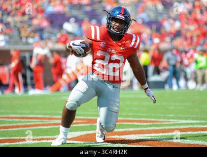 22. September 2018: OLE' Miss RB, Scottie Phillips (22), nach einem Touchdown im Vaught-Hemingway Stadium in Oxford, MS. OLE' Miss besiegte Kent State, 38-17. Kevin Langley/CSM(Kreditbild: &Copy; Kevin Langley/CSM via ZUMA Wire) Stockfoto