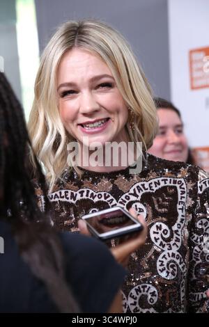 September 30, 2018 - New York, New York, USA - CAREY MULLIGAN nimmt an der NYFF56 New York Premiere von 'Wildlife' Teil,.Alice Tully Hall, Lincoln Center, NYC.September 30, 2018,.Fotos von , Photos Inc (Kreditbild: © Sonia Moskowitz/Globe Photos via ZUMA Wire) Stockfoto