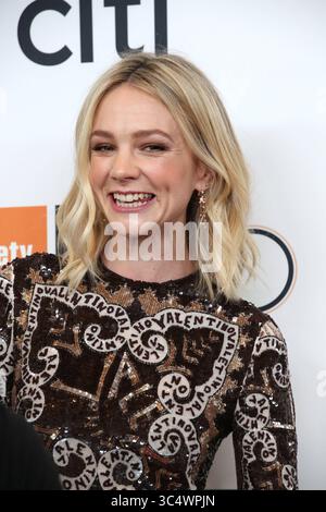 September 30, 2018 - New York, New York, USA - CAREY MULLIGAN nimmt an der NYFF56 New York Premiere von 'Wildlife' Teil,.Alice Tully Hall, Lincoln Center, NYC.September 30, 2018,.Fotos von , Photos Inc (Kreditbild: © Sonia Moskowitz/Globe Photos via ZUMA Wire) Stockfoto