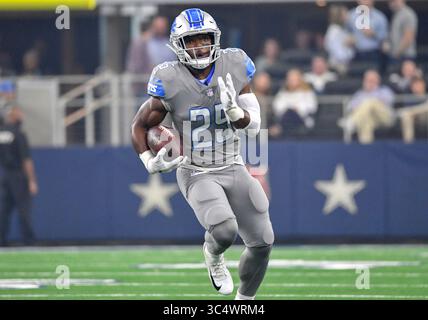30. September 2018: Die Detroit Lions rennen Theo Riddick #25 zurück während eines NFL-Fußballspiels zwischen den Detroit Lions und den Dallas Cowboys im AT&T Stadium in Arlington, TX Dallas besiegte Detroit 26-24 Albert Pena/CSM (Credit Image: &Copy; Albert Pena/CSM via ZUMA Wire) Stockfoto
