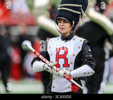 6. Oktober 2018: Die Marching Scarlet Knights machen sich bereit für das NCAA-Fußballspiel zwischen den Illinois Fighting Illini und den Rutgers Scarlet Knights im HighPoint Solutions Stadium in Piscataway, NJ Mike Langish/Cal Sport Media.(Kreditbild: &Copy; Mike Langish/CSM via ZUMA Wire) Stockfoto