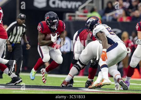 Dezember 2019, Houston, Texas, USA: 08. Dezember 2019: Duke Johnson (25) spielt den Ball im NRG Stadium in Houston, Texas. Maria Lysaker / ZUMA Press. (Bild: © Maria Lysaker/ZUMA Wire) Stockfoto