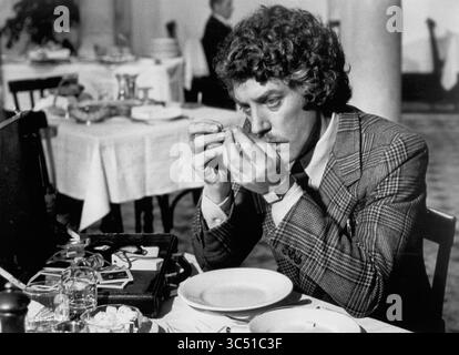 Juni 2019, USA: Donald Sutherland, am Set des Films, „Don't Look Now“, Paramount Pictures, 1973 (Credit Image: © JT Vintage/Glasshouse Via ZUMA Wire) Stockfoto