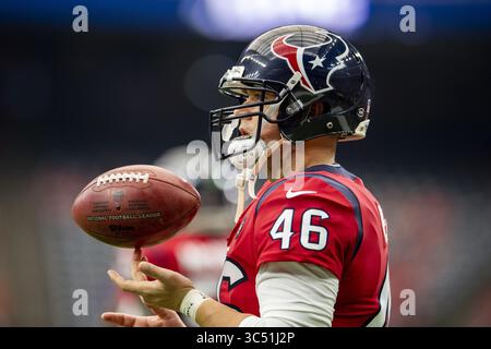 Dezember 2019, Houston, Texas, USA: 08. Dezember 2019: Houston Texans Long Snapper Jon Weeks (46) vor dem Start des Spiels gegen die Denver Broncos im NRG Stadium in Houston, Texas. Maria Lysaker / ZUMA Press. (Bild: © Maria Lysaker/ZUMA Wire) Stockfoto