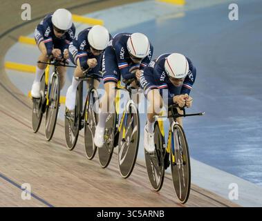 24. Januar 2020, Milton, Ontario, Kanada: Die französische Clara Copponi führt ihr Team während der ersten Runde der Frauen-Team-Verfolgungen beim Tissot Track Cycling World Cup in Milton, Ontario am Freitag, den 24. Januar 2020. (Bild: © Peter Power/ZUMA Wire) Stockfoto