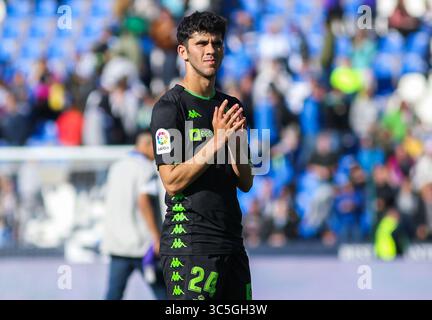 Februar 2020, Leganes, MADRID, SPANIEN: LEGANES, SPANIEN - 16. FEBRUAR: Carles Alena von Real Betis Balompie CLAP während des Fußballspiels La Liga, spielte am 16. Februar 2020 in Leganes, Madrid, Spanien, zwischen Leganes und Real Betis Balompie. (Kreditbild: © AFP7 via ZUMA Wire) Stockfoto