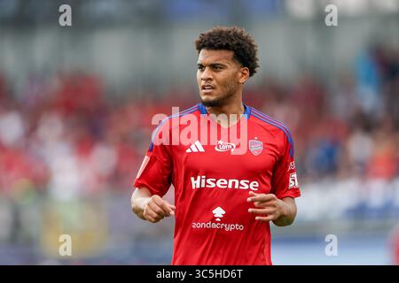 Tschenstochau, Polen. Juli 2025. Lamine Diaby-Fadiga aus Rakow Tschenstochau wird während des Fußballspiels der Polnischen Liga PKO BP Ekstraklasa 2025/2026 zwischen Rakow Tschenstochau und Wisla Plock im Städtischen Stadion (Tschenstochau) gesehen. Endpunktzahl: Rakow Czestochowa 1:2 Wisla Plock. (Foto: Grzegorz Wajda/SOPA Images/SIPA USA) Credit: SIPA USA/Alamy Live News Stockfoto