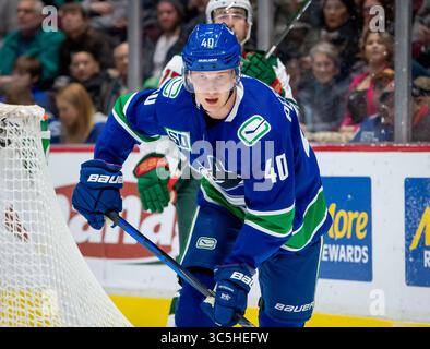 19. Februar 2020: Canucks bringt Elias Pettersson (40) in der Rogers Arena in Vancouver, Kanada, während des NHL-Spiels zwischen den Minnesota Wild und den Vancouver Canucks in Szene. Dom Gagne/CSM(Kreditbild: &Copy; Dom Gagne/CSM via ZUMA Wire) Stockfoto
