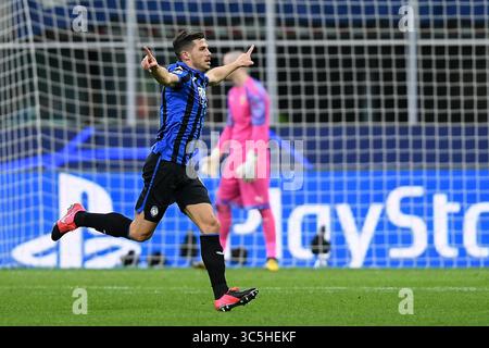Remo Freuler aus Atalanta feiert das dritte Tor im Achtelfinale der UEFA Champions League zwischen Atalanta und Valencia am 19. Februar 2020 im Stadio San Siro in Mailand. (Foto von UKSP/Espa-Images)(Credit Image: &Copy; ESPA Photo Agency/CSM via ZUMA Wire) Stockfoto