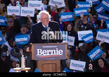 7. März 2020, Chicago, Illinois, USA: Senatorin Bernie Sanders sprach im Grant Park in Chicago vor Tausenden. Er sprach über seine übliche Rede von der Besteuerung eines Prozent der wohlhabenden Menschen, Gefängnisreform, erschwinglicher Bildung und Legalisierung von Marihuana in allen staaten. Er förderte die Stärkung der Basis im Gegensatz zu mächtigen Einheiten wie der NRA (Credit Image: © Karen I. Hirsch/ZUMA Wire) Stockfoto