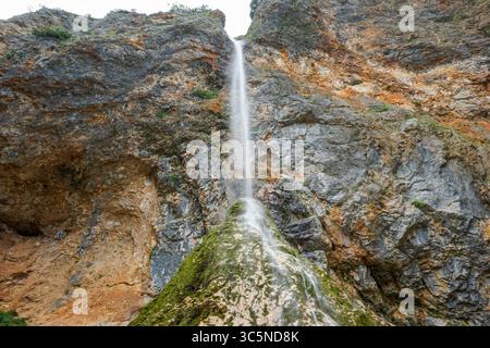 Slap Rinka (Rinka-Wasserfall) in Slowenien Stockfoto
