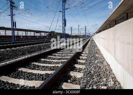 April 2020, Yebes, GUADALAJARA, SPANIEN: Detail des AVE-Bahnhofs Yebes während der COVID-19-Pandemie am 24. April 2020 in Madrid, Spanien (Kreditbild: © Oscar J. Barroso/AFP7 Via ZUMA Wire) Stockfoto