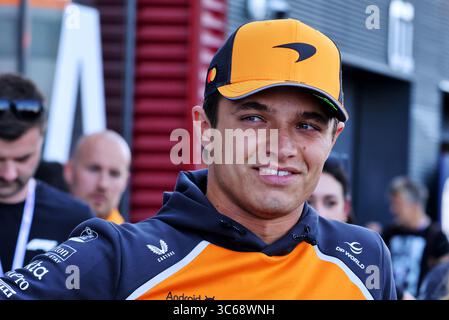 Budapest, Ungarn. 31. Juli 2025. Lando Norris (GBR) McLaren. 31.07.2025. Formel-1-Weltmeisterschaft, Rd 14, Großer Preis Von Ungarn, Budapest, Ungarn, Vorbereitungstag. Quelle: James Moy/Alamy Live News Stockfoto