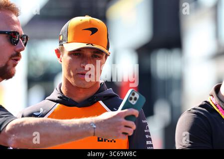 Budapest, Ungarn. 31. Juli 2025. Lando Norris (GBR) McLaren. 31.07.2025. Formel-1-Weltmeisterschaft, Rd 14, Großer Preis Von Ungarn, Budapest, Ungarn, Vorbereitungstag. Das Foto sollte lauten: XPB/Alamy Live News. Stockfoto