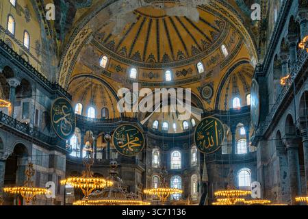 Innenansicht der Hagia Sophia in Istanbul, Türkei Stockfoto