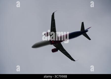 Wizz Air Airbus A321 - Birmingham International Airport Stockfoto