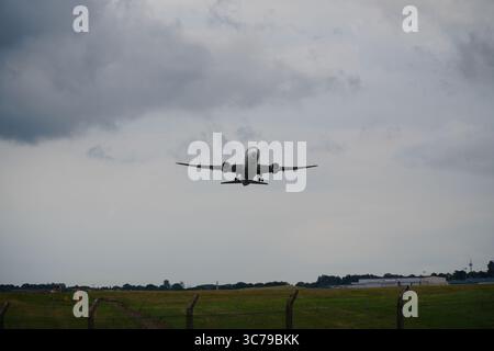 Qatar Airways Boeing 787 - Birmingham International Airport Stockfoto