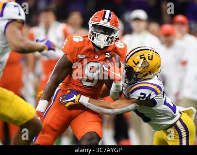 (DATEIFOTOS)..ehemaliger Clemson Tigers Running Back (9) Travis Etienne Jr. wird voraussichtlich in die 1. Runde des NFL Draft gehen, hier ist er am 13. Januar 2020 gegen die LSU Tigers abgebildet, der NFL Draft findet am 29. April 2021 in Cleveland, Ohio statt...(obligatorische Gutschrift: Jose / MarinMedia.org / Cal Sport Media) (absoluter vollständiger Fotograf und Credits erforderlich)(Bild: &Copy; Jose/CSM/Marinmedia.Org via CUMA Wire) Stockfoto