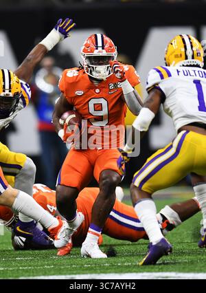 (DATEIFOTOS)..ehemaliger Clemson Tigers Running Back (9) Travis Etienne Jr. wird voraussichtlich in die 1. Runde des NFL Draft gehen, hier ist er am 13. Januar 2020 gegen die LSU Tigers abgebildet, der NFL Draft findet am 29. April 2021 in Cleveland, Ohio statt...(obligatorische Gutschrift: Jose / MarinMedia.org / Cal Sport Media) (absoluter vollständiger Fotograf und Credits erforderlich)(Bild: &Copy; Jose/CSM/Marinmedia.Org via CUMA Wire) Stockfoto