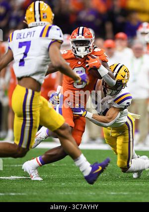 (DATEIFOTOS)..ehemaliger Clemson Tigers Running Back (9) Travis Etienne Jr. wird voraussichtlich in die 1. Runde des NFL Draft gehen, hier ist er am 13. Januar 2020 gegen die LSU Tigers abgebildet, der NFL Draft findet am 29. April 2021 in Cleveland, Ohio statt...(obligatorische Gutschrift: Jose / MarinMedia.org / Cal Sport Media) (absoluter vollständiger Fotograf und Credits erforderlich)(Bild: &Copy; Jose/CSM/Marinmedia.Org via CUMA Wire) Stockfoto