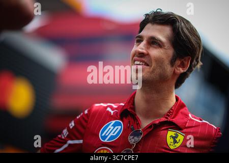 Ungarn, Ungarn. August 2025. Antonio Giovinazzi, (ITA) 24 Stunden von Le Mans 2023 Sieger für Ferrari und ehemaliger f1-Fahrer mit Alfa Romeo sauber, Reserve- und Testfahrer für Ferrari F1, während des ungarischen GP, Budapest 31. Juli bis 4. August 2025. Formel-1-Weltmeisterschaft 2025. Quelle: Unabhängige Fotoagentur/Alamy Live News Stockfoto