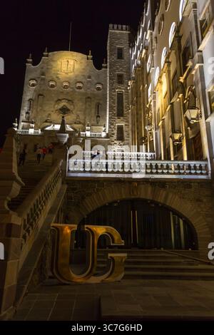 Guanajuato Universität bei Nacht. Guanajuato, Mexiko Stockfoto