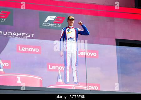 Mogyorod, Hongrie. August 2025. WURZ Charlie (AUT), Trident, Dallara F3 2025, Porträt während der 9. Runde der FIA Formel-3-Meisterschaft 2025 vom 1. Bis 3. August 2025 auf dem Hungaroring, in Mogyorod, Ungarn - Foto DPPI Credit: DPPI Media/Alamy Live News Stockfoto