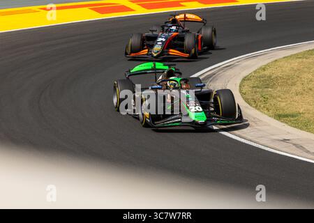 20 DURKSEN Joshua (Par), AIX Racing, Dallara F2 2024, Aktion während der 10. Runde der FIA Formel 2 Meisterschaft 2025 vom 1. Bis 3. August 2025 auf dem Hungaroring, in Mogyorod, Ungarn - Foto Julien Delfosse / DPPI Stockfoto