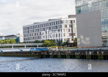 River Clyde Bridges und Landmark Buildings Juli 31 2025 Stockfoto
