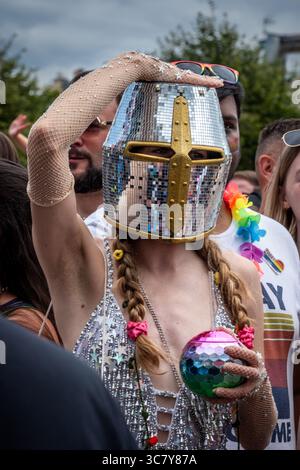 Brighton, 2. August 2025: Die jährliche Pride-Parade in Brighton heute Nachmittag Stockfoto