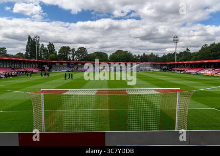 Allgemeine Ansicht des Spielfeldes vom Nordstand in der Moor Lane während des Spiels der Sky Bet League 2 zwischen Salford City und Crewe Alexandra im Peninsula Stadium, Salford am Samstag, den 2. August 2025. (Foto: Ian Charles | MI News) Credit: MI News & Sport /Alamy Live News Stockfoto