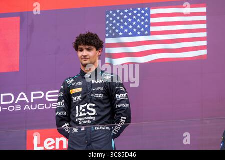 Mogyorod, Hongrie. August 2025. CRAWFORD Jak (usa), DAMS Lucas Oil, Dallara F2 2024, Porträt während der 10. Runde der FIA Formel 2 Meisterschaft 2025 vom 1. Bis 3. August 2025 auf dem Hungaroring, in Mogyorod, Ungarn - Foto Julien Delfosse/DPPI Credit: DPPI Media/Alamy Live News Stockfoto