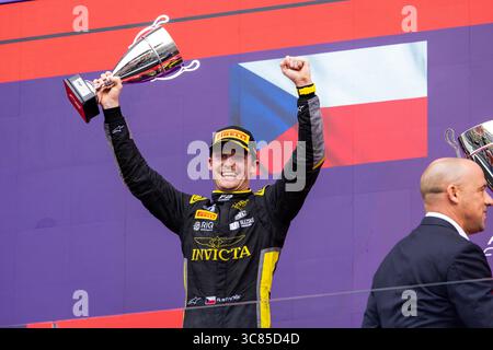 Mogyorod, Hongrie. August 2025. STANEK Roman (cze), Invicta Racing, Dallara F2 2024, Porträt während der 10. Runde der FIA Formel-2-Meisterschaft 2025 vom 1. Bis 3. August 2025 auf dem Hungaroring, in Mogyorod, Ungarn - Foto Julien Delfosse/DPPI Credit: DPPI Media/Alamy Live News Stockfoto