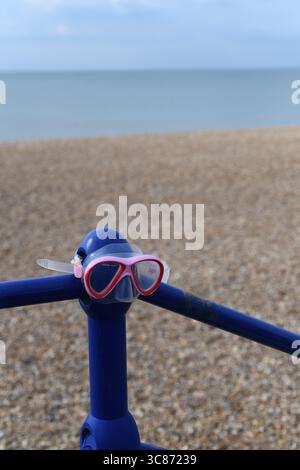 Schnorchel Maske am Strand Stockfoto