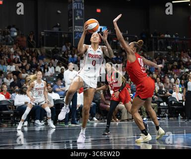 College Park, USA. August 2025. Shakira Austin #0 und die Washington Mystics spielen am 3. August 2025 in der Gateway Center Arena im College Park, GA, den Atlanta Dream. (Foto: Lawrence Cooper/SIPA USA) Credit: SIPA USA/Alamy Live News Stockfoto