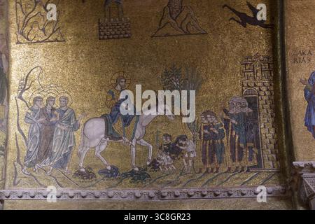 Mosaik der Einreise Christi in Jerusalem in der Basilika San Marco, Venedig, Italien, geschaffen von einem anonymen italienischen Mosaiker Stockfoto