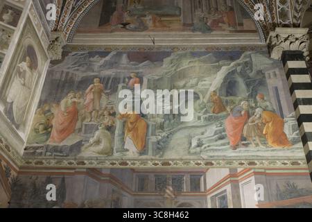 Fresko von Filippo Lippi, das den Abgang des Heiligen Johannes, sein Leben in der Wüste und die Predigt zeigt, Dom von Prato (Cattedrale di Prato), Prato, Italien Stockfoto