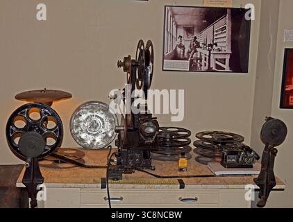 Alte Filmbearbeitung im Niles Essanay Silent Film Museum im Niles District in Fremont, Kalifornien Stockfoto