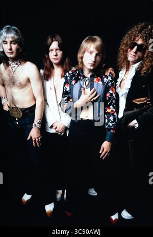 Die britische Rockgruppe Mott the Hoople wurde 1973 aufgenommen. Stockfoto