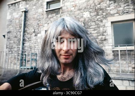 Pete Overend Watts. Bassist der britischen Rockgruppe Mott the Hoople. Foto aufgenommen in Plymouth, England, 1971. Stockfoto