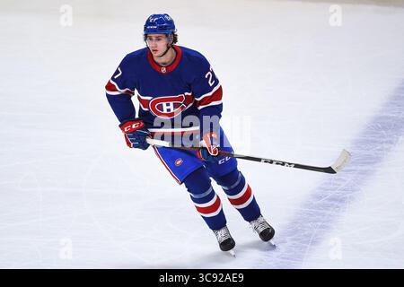 4. März 2021: Der Verteidiger Alexander Romanov (27) der Montreal Canadiens verfolgt das Spiel während des Spiels der Winnipeg Jets gegen die Montreal Canadiens im Bell Centre in Montreal, Québec. David Kirouac/CSM(Credit Image: &Copy; David Kirouac/CSM via ZUMA Wire) Stockfoto