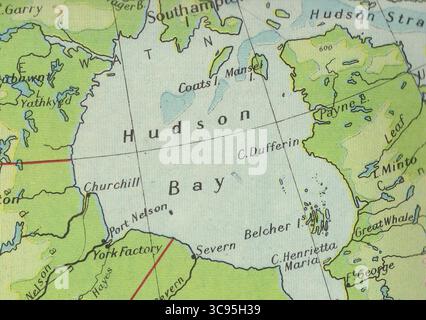 Eine alte kanadische Karte aus der Mitte des 20. Jahrhunderts, die hudson Bay zeigt. Stockfoto
