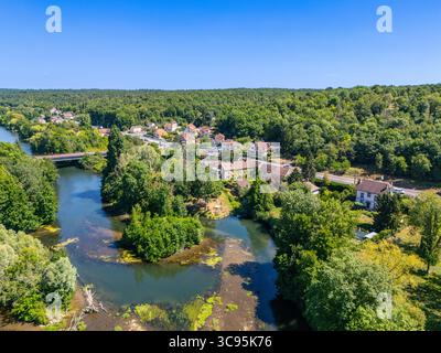 Bagneaux-sur-Loing, Canal du loing (Loing-Kanal), Département seine-et-Marne in der Region Île-de-France, Frankreich Stockfoto