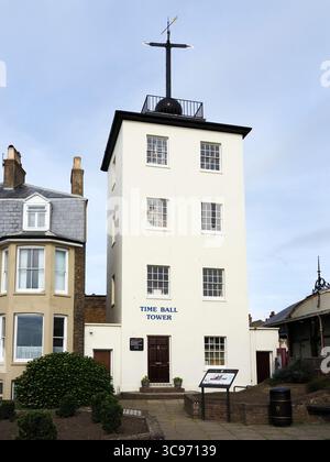 Timeball Tower Museum an der Küste in Deal Kent England Stockfoto