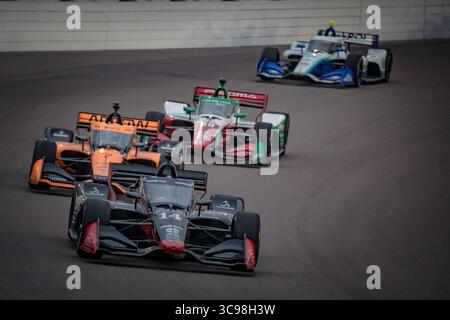 Der Fahrer der INDYCAR Series, SANTINO FERRUCCI (14) (USA) aus Woodbury, Conneticut, fährt während der Bommarito Automotive Group 500 auf dem World Wide Technology Raceway in MADISON IL durch die Kurven. Stockfoto
