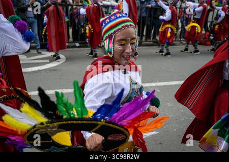 3. Januar 2023, Pasto, Narino, Kolumbien: Verschiedene Künstler versammeln sich an diesem zweiten Tag des Karnevals, um das Lied auf die Erde im Karneval der Schwarzen und Weißen aufzuführen. Pasto, NariÃ±o, 3. Januar 2023. (Bild: © Elizabeth Palchucan / Vwpics/VW Pics via ZUMA Press Wire) Stockfoto